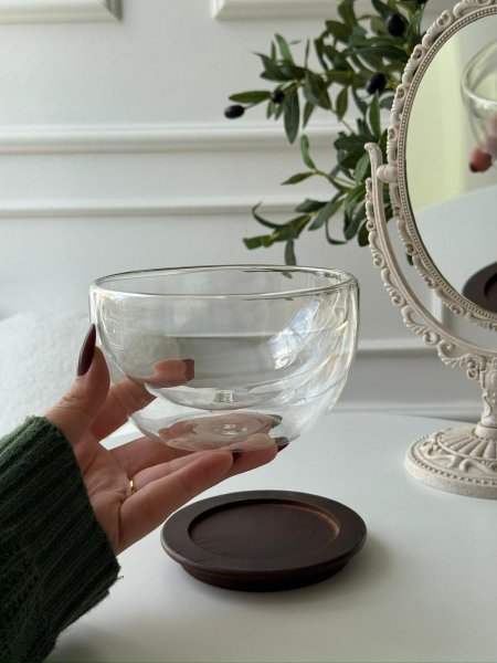 صحن مكسرات مع قاعده خشب دبل كلاس