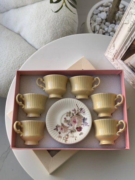 طقم فناجين قهوه 6+6 مورد