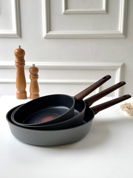 قلايه بريما جرانيت يد بامبو رمادي