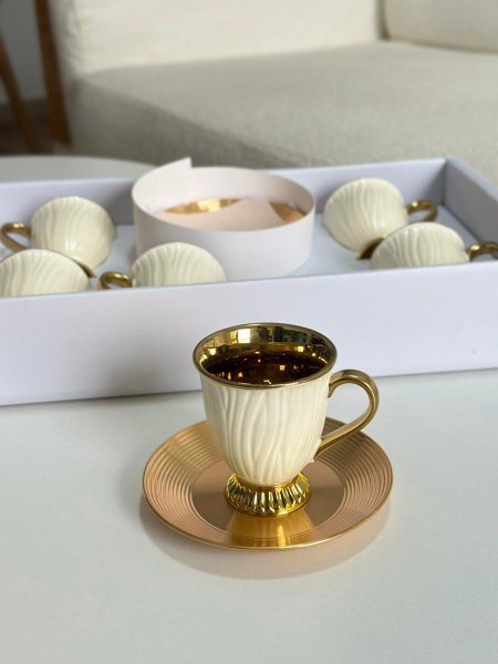 طقم فناجين قهوه6+6 مشجر مط بيج مذهب