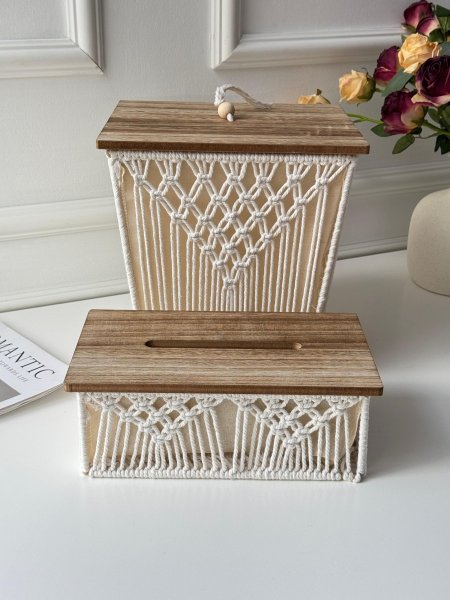 سطل مع بكيت مخارم خشب وقش