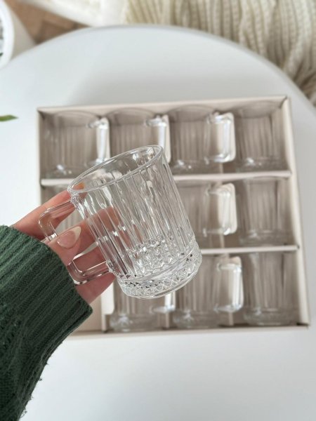 كاسات شاي محزز شفاف / 12