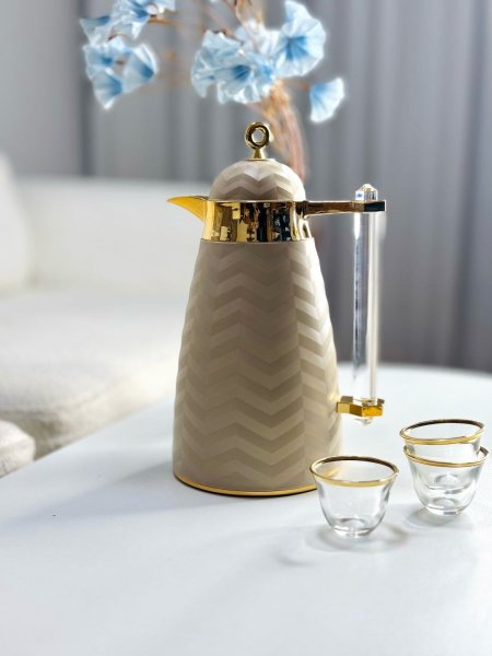 براد قهوه 1لتر بلاستيك مموج يد اكرلك