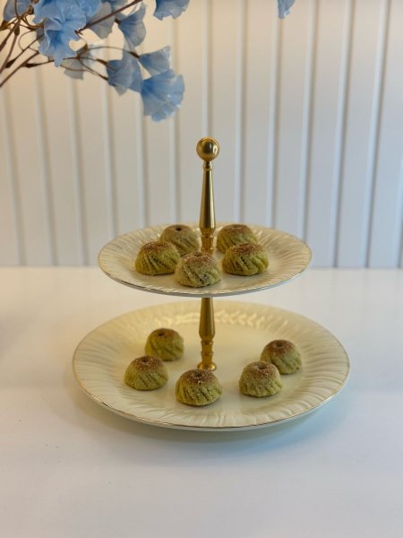 مضيفه طبقتين امبر مشجر مذهب