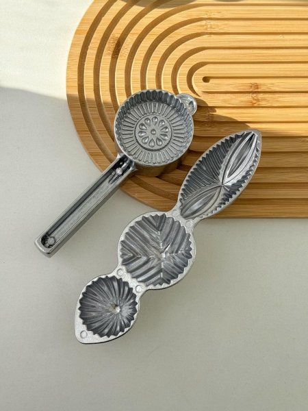 قالب كعك معدن