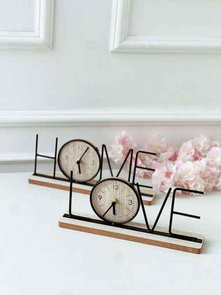 انتيك معدن قاعده خشب+ساعه