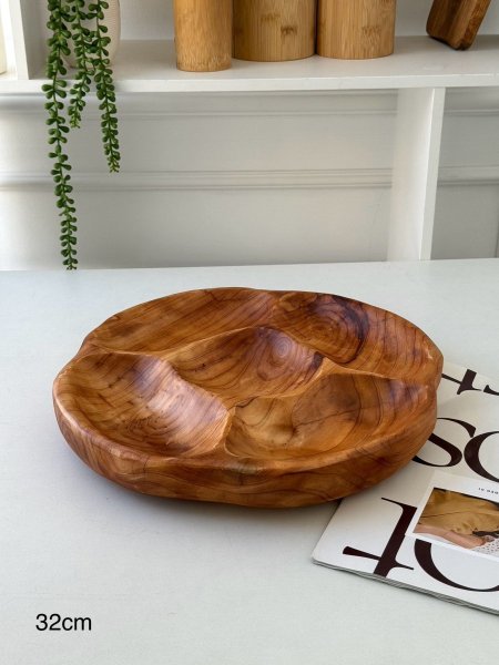 مضيفه بامبو مقسم