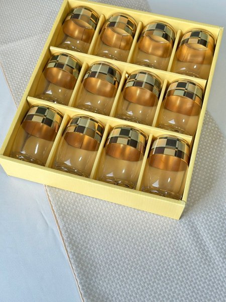 كاسات عصير مورد