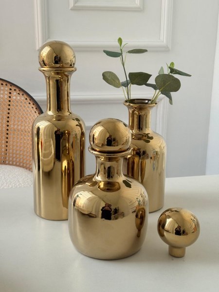 طقم فازات ذهبي