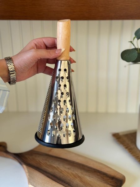 مبشره هرم ستيل