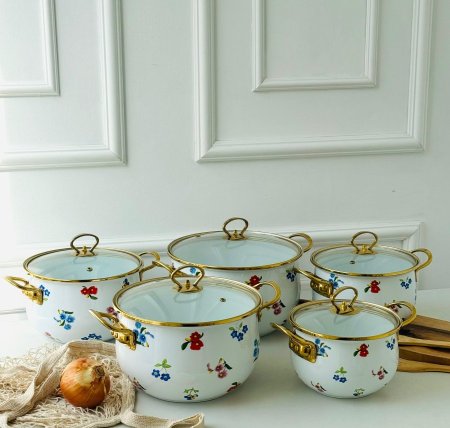 طنجره توتيا مورد