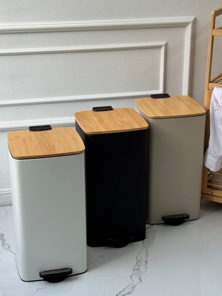 سطل دعسه مربع30لتر