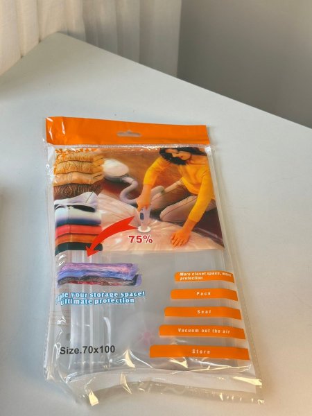 اكياس شفط وتخزين ملابس وحرامات